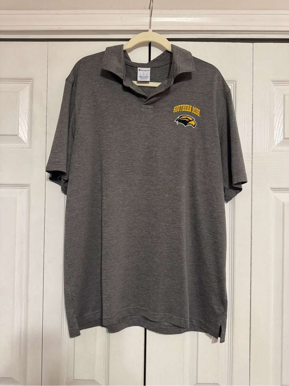 Champion size large southern miss polo